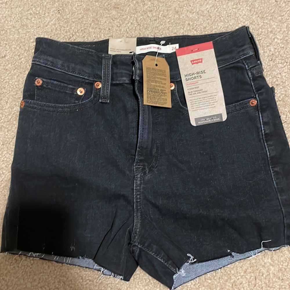 Levi’s high rise hyper soft shorts